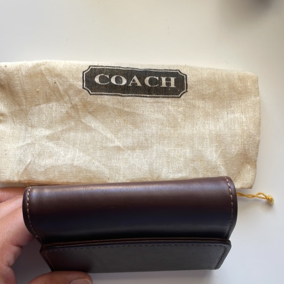 Vintage coach wallet comes with dust bag - Picture 3 of 15